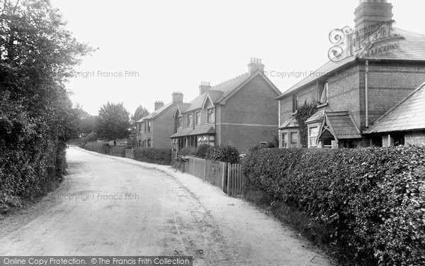 Photo of Lower Kingswood, Smithy Lane 1915