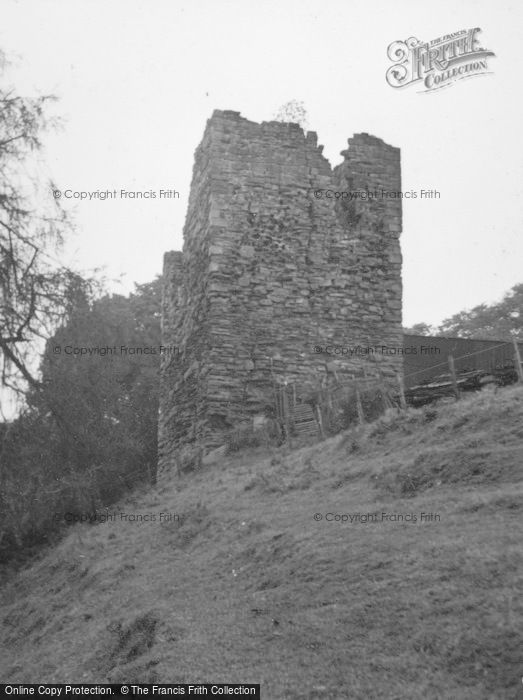 Photo of Lower Largo, Pitcruvie Castle 1953
