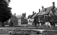The Green c.1955, Lower Slaughter