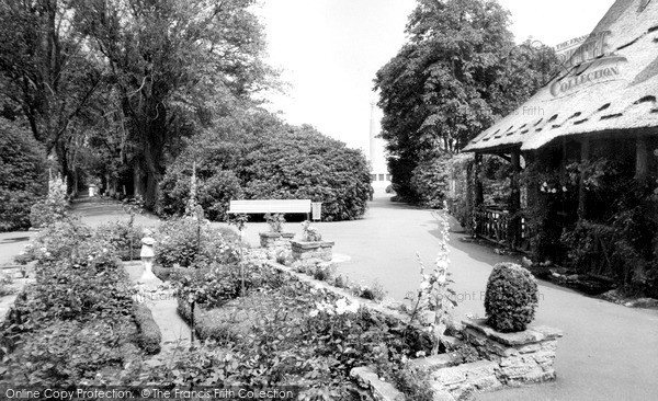 Photo of Lowestoft, Belle Vue Park c.1955