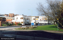 Birds Eye Offices, Corner Of Rant Score And Whapload Road 2005, Lowestoft
