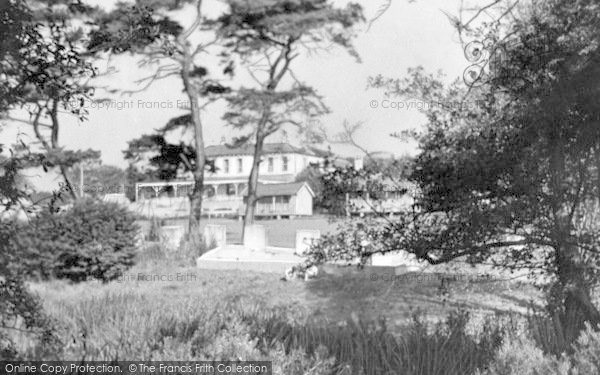 Photo of Lowestoft, Gunton Hall Holiday Camp c.1955