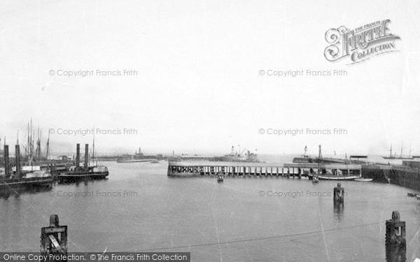 Photo of Lowestoft, Harbour 1890