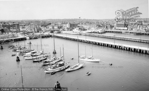 Photo of Lowestoft, Harbour c.1955