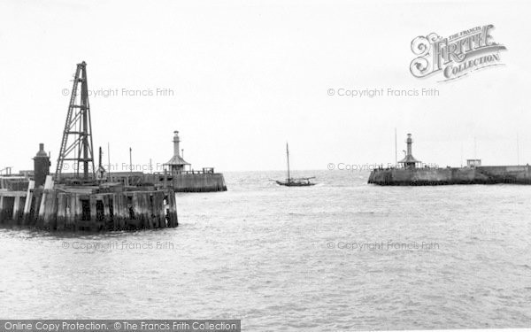 Photo of Lowestoft, Harbour Entrance c.1955