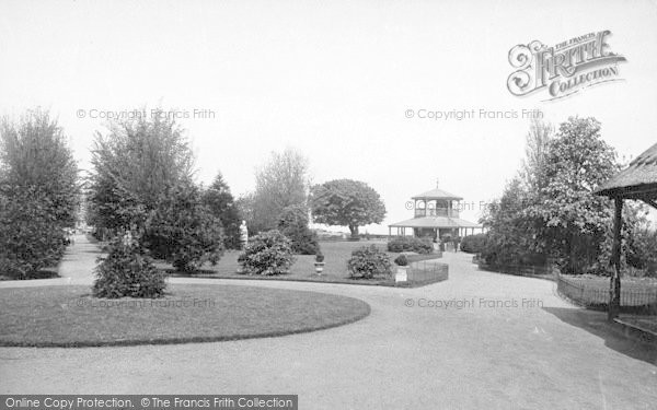 Photo of Lowestoft, Park 1891