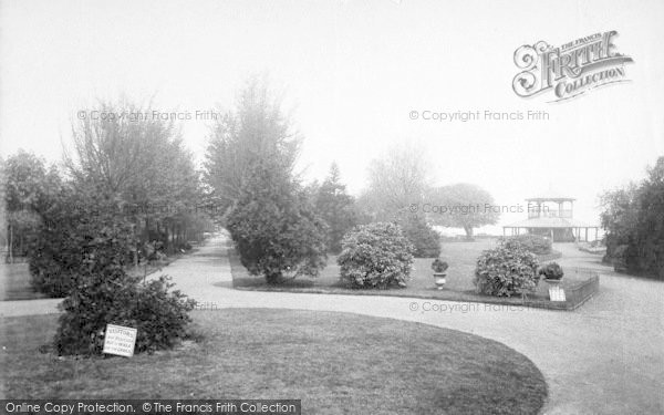 Photo of Lowestoft, Park 1893