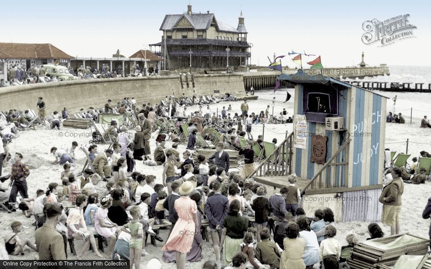 Lowestoft, Punch and Judy, Children's Corner 1952