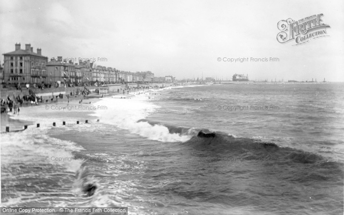 Photo of Lowestoft, Seafront 1922