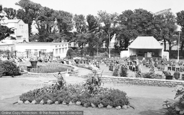 Photo of Lowestoft, Sparrows Nest c.1960