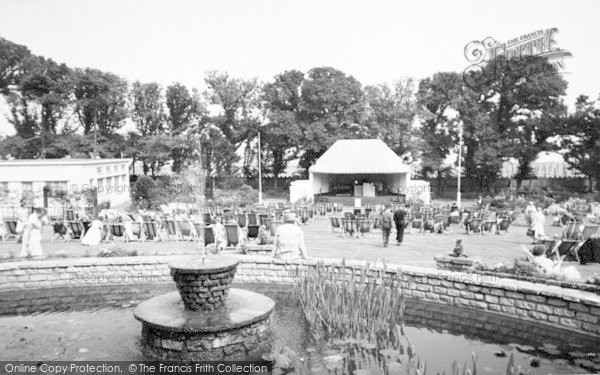 Photo of Lowestoft, Sparrows Nest c.1960