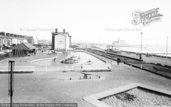 Photo of Lowestoft, The Esplanade c.1960