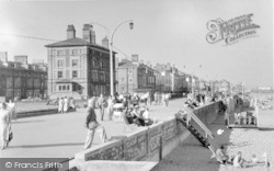 The Promenade c.1950, Lowestoft