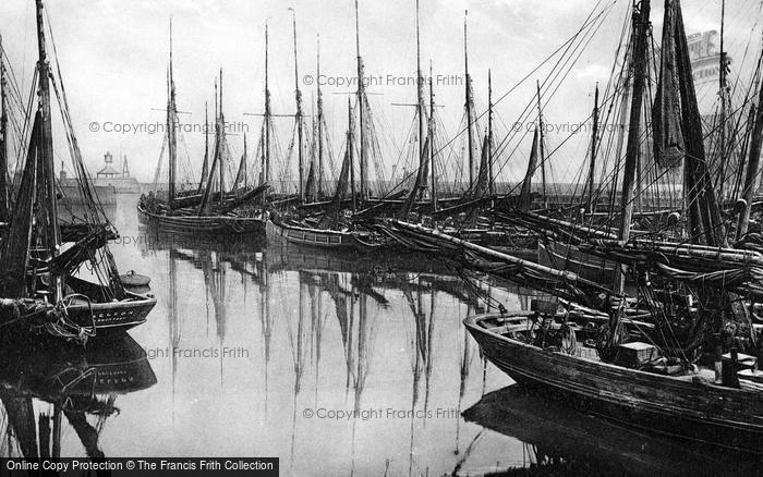 Photo of Lowestoft, The Trawl Basin 1921