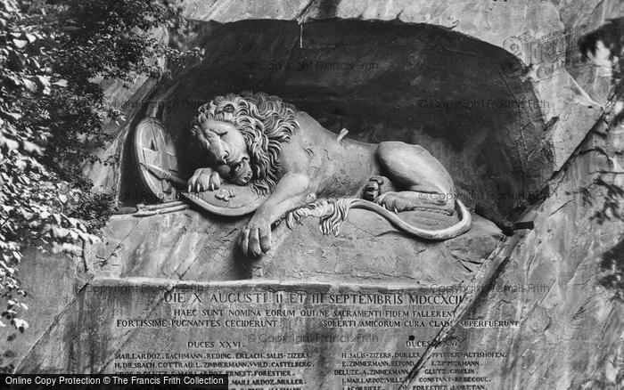 Photo of Lucerne, The Lion Monument c.1935