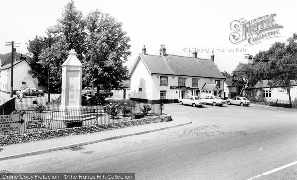 Photo of Ludgershall, The Crown c.1965