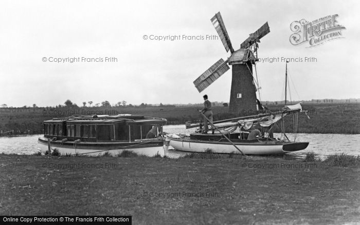Photo of Ludham, 'quanting' By The Windmill c.1931