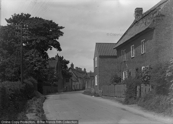 Photo of Ludham, The Village c.1931
