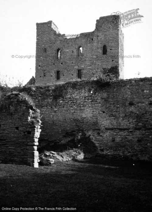 Photo of Ludlow, Castle 1948