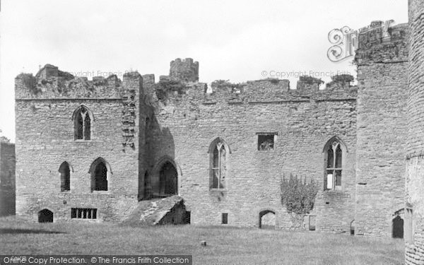 Photo of Ludlow, Castle, Banquet Hall c.1935