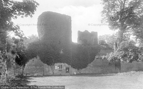 Photo of Ludlow, Castle, Mortimer Tower 1911