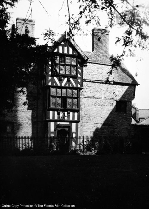 Photo of Ludlow, Reader's House 1948