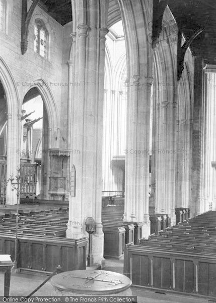 Photo of Ludlow, St Laurence Church Across Nave 1911