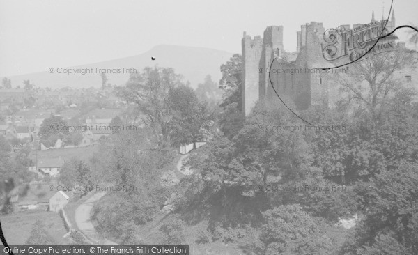 Photo of Ludlow, The Castle 1948