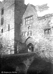 The Castle Entrance 1892, Ludlow