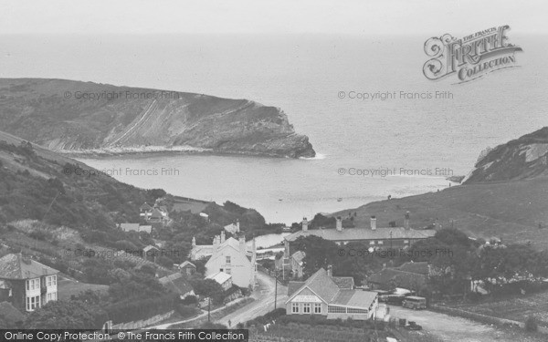 Photo of Lulworth Cove, 1925