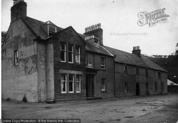 Photo of Luss, Colquhoun Arms Hotel c.1935