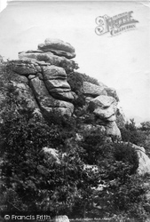 Nutcracker Rock 1906, Lustleigh