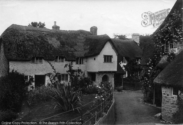 Photo of Lustleigh, The Hall House, Wrayland Manor 1907