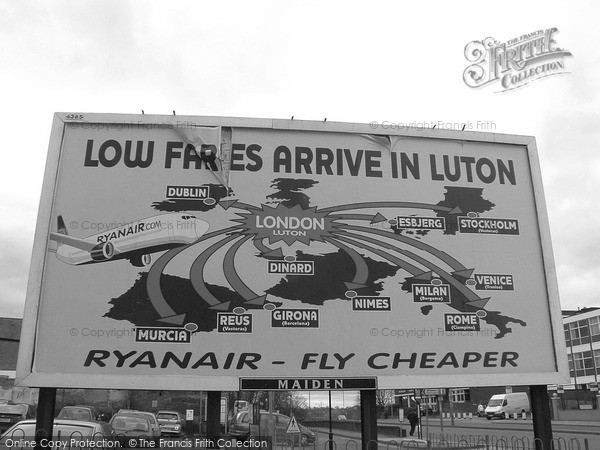 Photo of Luton, Advertising Hoarding 2005