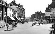 Luton, George Street c1950