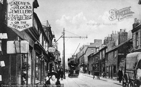 Photo of Luton, High Town Road c.1900