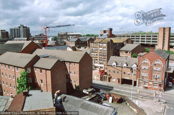 Photo of Luton, Looking North West From The Arndale Centre 2005