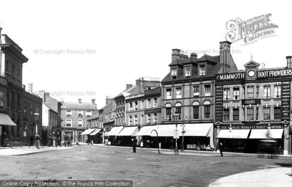 Photo of Luton, Park Square 1897