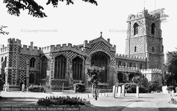 Photo of Luton, St Mary's Church c.1955