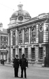 The Andrew Carnegie Public Library 1924, Luton