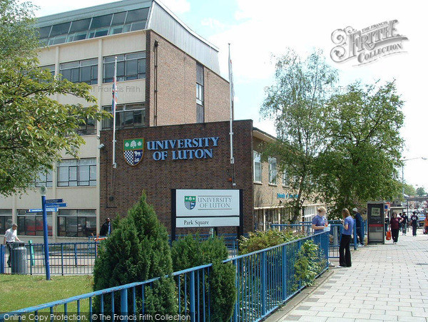 Photo of Luton, The University 2005