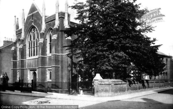Photo of Luton, Wellington Street Chapel 1897