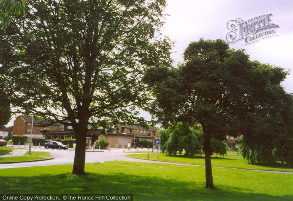 Photo of Luton, Whipperley Ring Estate On Farley Hill 2002