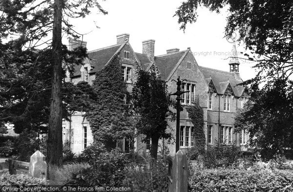 Photo of Lutterworth, The Grammar School c.1955