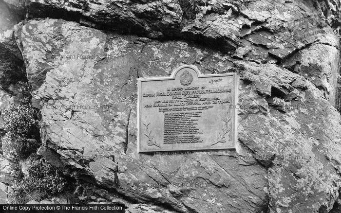 Photo of Lydford, Black Rock, War Memorial 1922