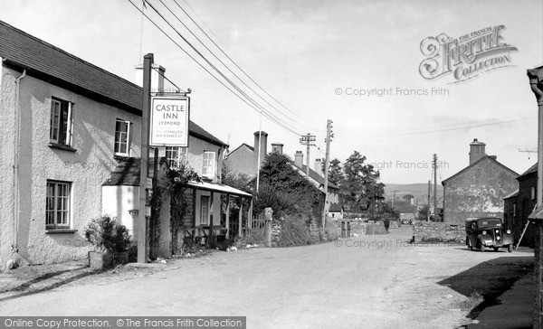 Photo of Lydford, Castle Inn c.1955