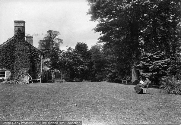 Photo of Lydford, Manor Hotel Gardens 1910