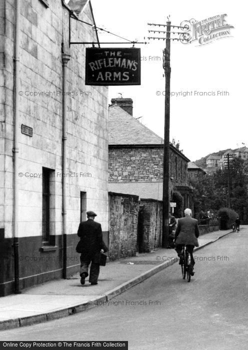 Photo of Lydney, The Rifleman's Arms c.1955