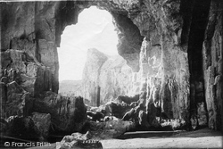 Natural Arch 1890, Lydstep
