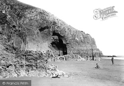 The Cliffs 1890, Lydstep